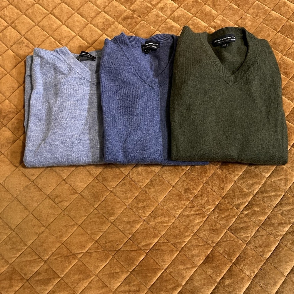 Lot of 3 Hart Schaffner Marx 100% Wool V-Neck Sweaters Men's Medium Blue Green
